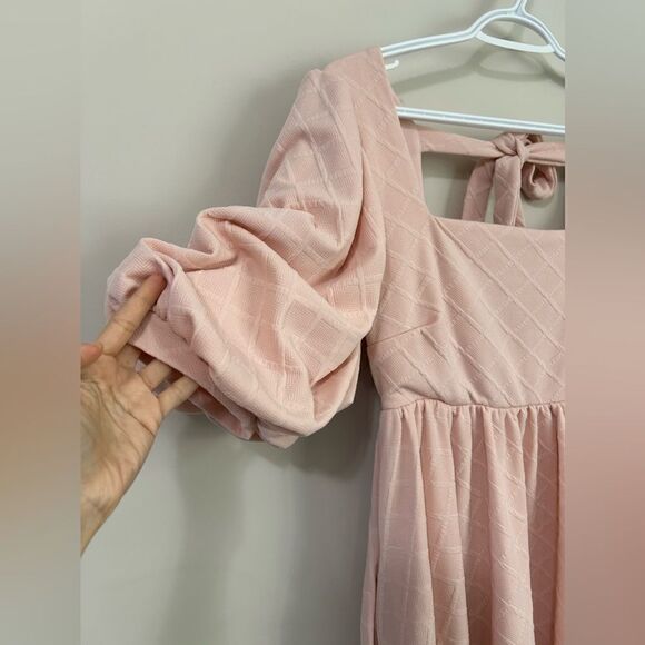 Lulu's Dress Puff Sleeves in Peach Back tie Closure - Picture 3 of 10